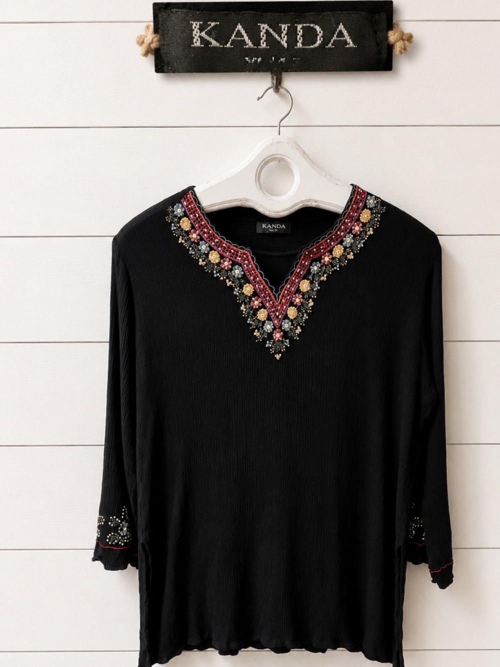 Black embroidered cotton top – KANDA  size Xl